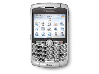 BlackBerry потеснил iPhone на рынке США