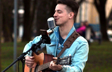 Уличный музыкант из Минска сыграл для гродненцев большой концерт