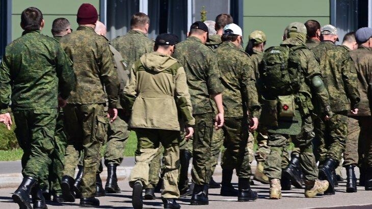 Мединский: РФ призывает Украину забрать тела военных ВСУ
