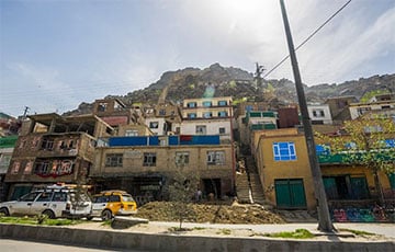 В Кабуле талибы стали массово закрывать салоны красоты
