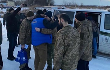 Украина вернула из плена 100 человек