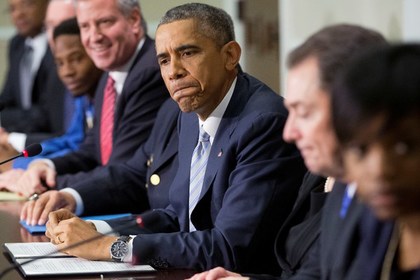 На борьбу с Эболой Обама попросил у Конгресса 6 миллиардов долларов