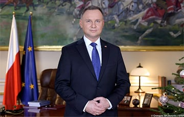 Президент Польши призвал разгромить Московию на трех фронтах