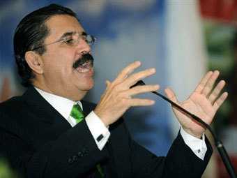 Суд отстранил президента Гондураса от должности