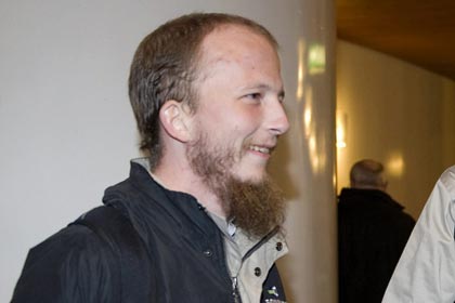Адвокат основателя The Pirate Bay пожаловалась на его незаконную изоляцию