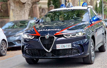 У гибридного кроссовера Alfa Romeo Tonale появилась полицейская версия
