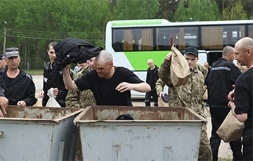 Освобожденные из плена украинцы проигнорировали подарки от Лукашенко