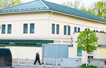 Сайт посольства США в Минске перестал обновляться из-за шатдауна