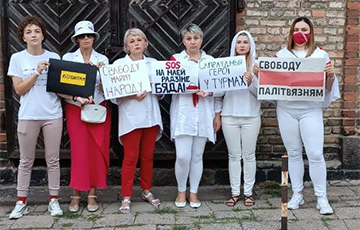 Беларусы Варшавы и Белостока провели акции в поддержку Николая Автуховича