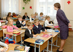 Над белорусскими школами проведут новый эксперимент