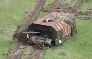 Украинские десантники уничтожили «танк-сарай» РФ в районе Новомихайловки