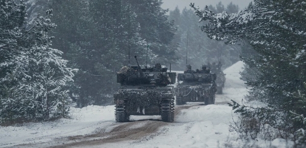 По всей Латвии объявлена внезапная проверка боеготовности армии