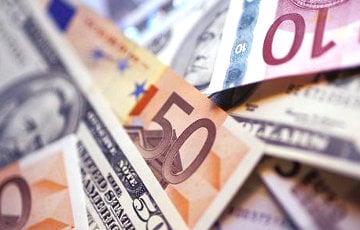 Что произойдет с долларом и евро после праздинков