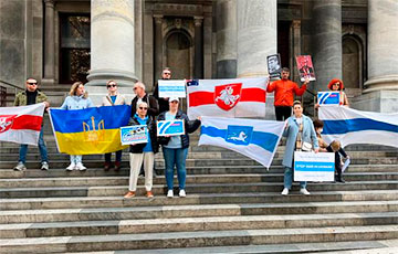 В День Московии по всему миру проходят акции против вторжения РФ в Украину