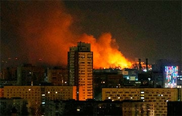 В Киеве в ночь на четверг было не менее четырех взрывов