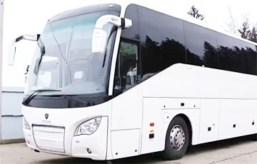 Водители двух беларусских автобусов ехали в Литву без разрешений