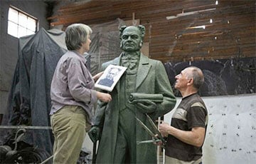 В Минске появился памятник известному беларусскому историку Евстафию Тышкевичу