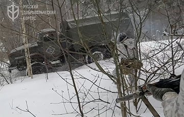 Бои в Брянской области: техника Минобороны РФ попала в засаду РДК