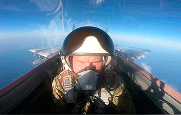 «Уничтожили сотни самолетов»: Зеленский опубликовал ролик, посвященный Воздушным силам ВСУ