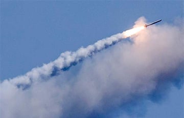 Удар по Днепру: осколок московитской ракеты взорвал АЗС