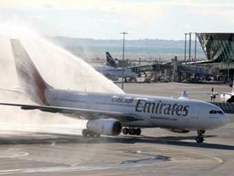 Пассажиры "Боинга" компании Emirates пострадали от турбулентности