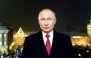 Что у Путина под пальто?