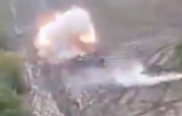 Украинский танк Т-64БВ уничтожил московитский танк с близкого расстояния
