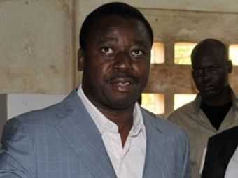 Сын диктатора переизбран на пост президента Того