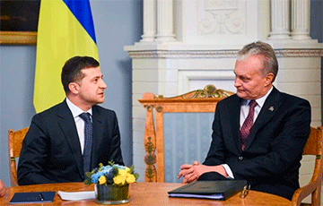 Президенты Литвы и Украины договорились поддерживать гражданское общество Беларуси