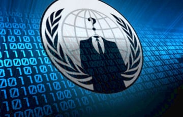 Хакеры Anonymous транслировали по российскому ТВ кадры войны в Украине