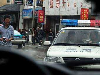 Тибетских монахов арестовали за нападение на полицейских