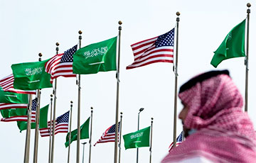 США и Саудовская Аравия заключили соглашения на рекордные $600 млрд
