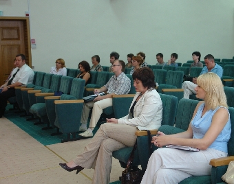 ВХС Беларуси планирует в 2012 году расширять внесудебный порядок разрешения споров