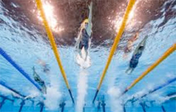 В олимпийском бассейне установили три мировых рекорда за день