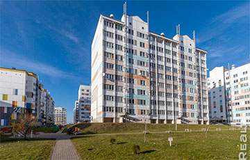 В поселке под Минском предлагают квартиры с метром от 900 долларов