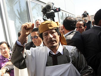 Каддафи стянул свежие войска к своему родному городу