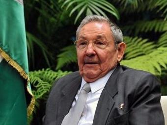 Рауля Кастро потребовали судить за причастность к борьбе с Пиночетом