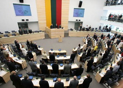 Сейм Литвы призывает оказать давление на Россию