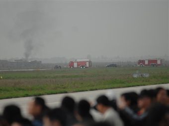 В результате крушения на авиашоу в Китае погиб пилот