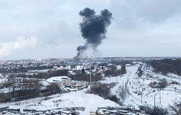 ГУР мощно ударило по московитской нефтебазе в Орле