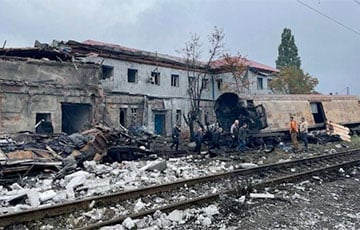 Московия уничтожила вагоны со своими военными, ударив по вокзалу в Харькове
