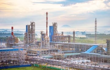 Украинские дроны поразили последний крупный «бензиновый» НПЗ Московии
