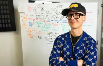 Forbes: Десять простых правил для развития личного бренда в 2025 году