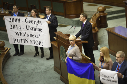 Украинская делегация попыталась сорвать выступление Нарышкина в Бухаресте