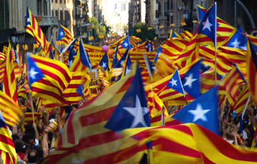 Как студенты Барселоны маршируют за свои права