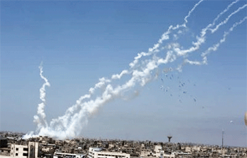 Террористы начали новый массированный обстрел Израиля