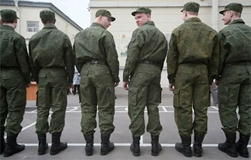 Путин объявил самый массовый за 14 лет призыв срочников в армию