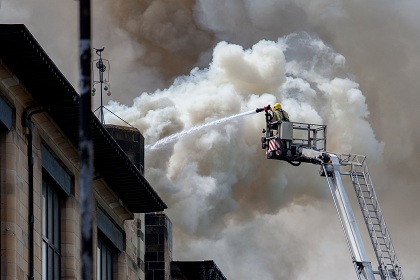 Треть имущества Школы искусств в Глазго погибла при пожаре