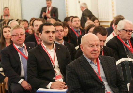 В Беларусь пришла пора экономических форумов