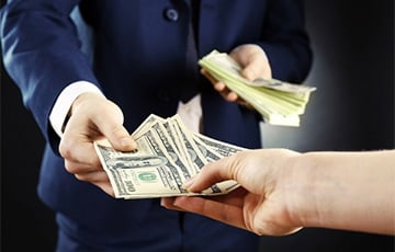 Что делать, если задерживают заработную плату
